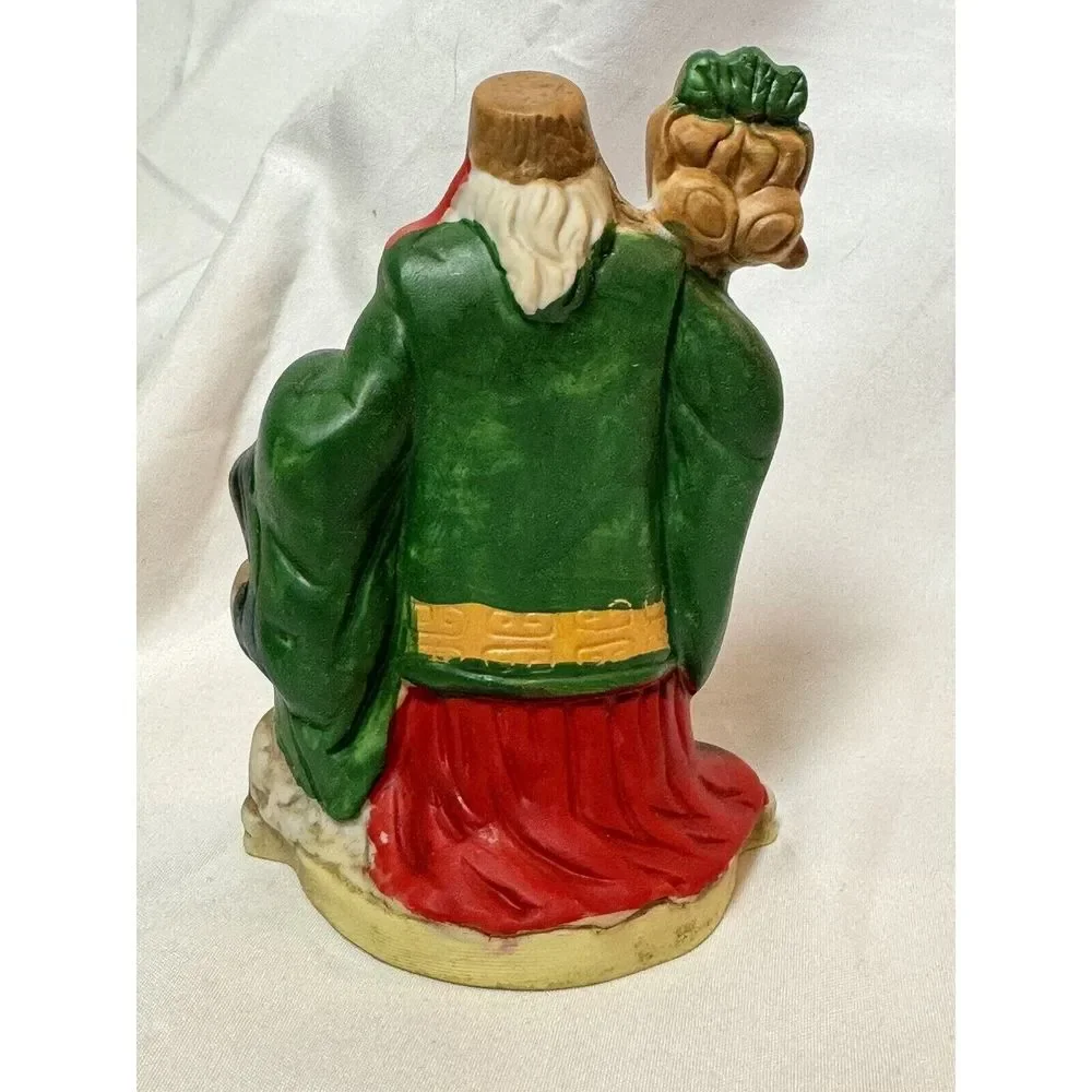 Santa's of the NATIONS -‎ CHINA -Hand Painted Porcelain SANTA CLAUS Figurine 4½